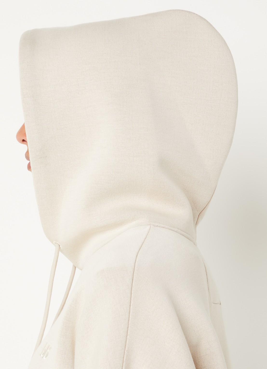 Bellerose Tood62 hoodie met logo - detail 2 creme