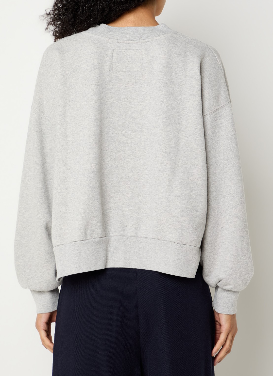 Bellerose Varola oversized sweater met V-hals - achterkant 2 grijs