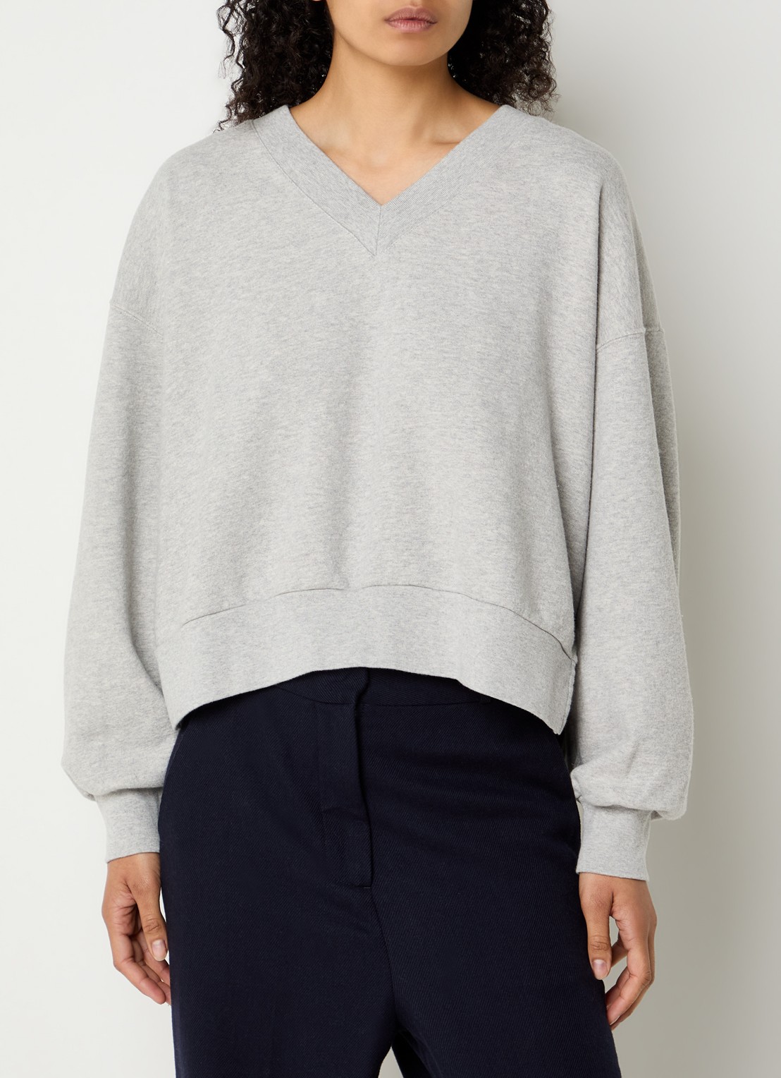 Bellerose Varola oversized sweater met V-hals - detail grijs