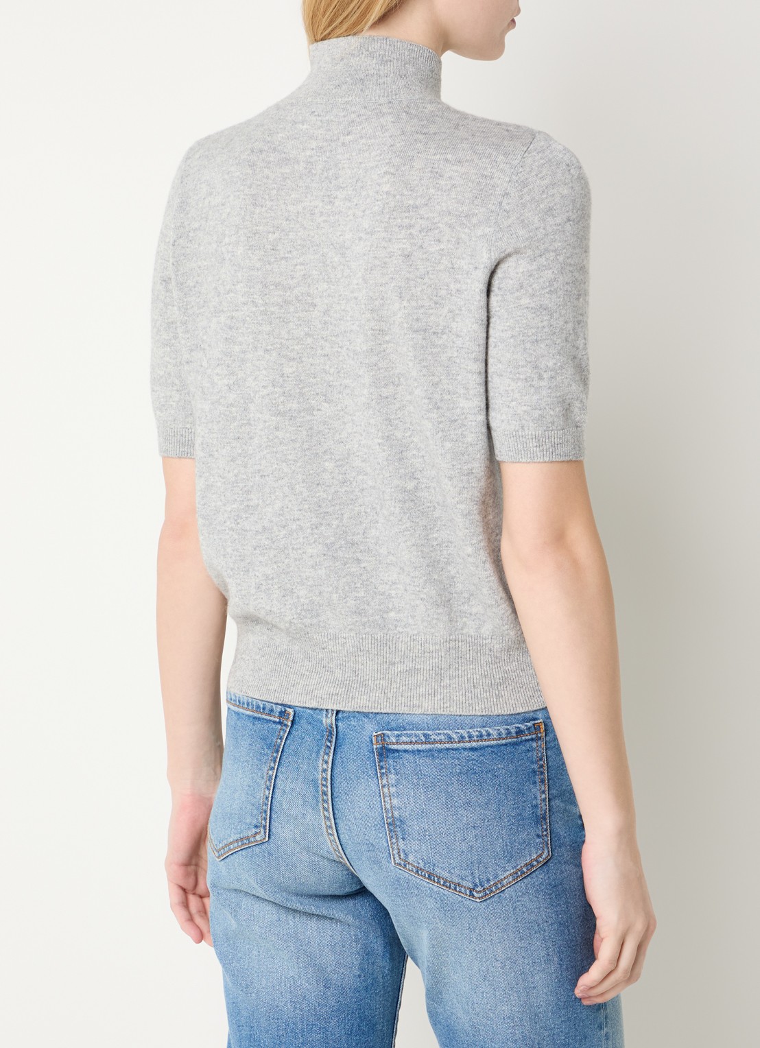 Benetton Fijngebreid T-shirt in kasjmierblend met ronde hals - achterkant lichtgrijs
