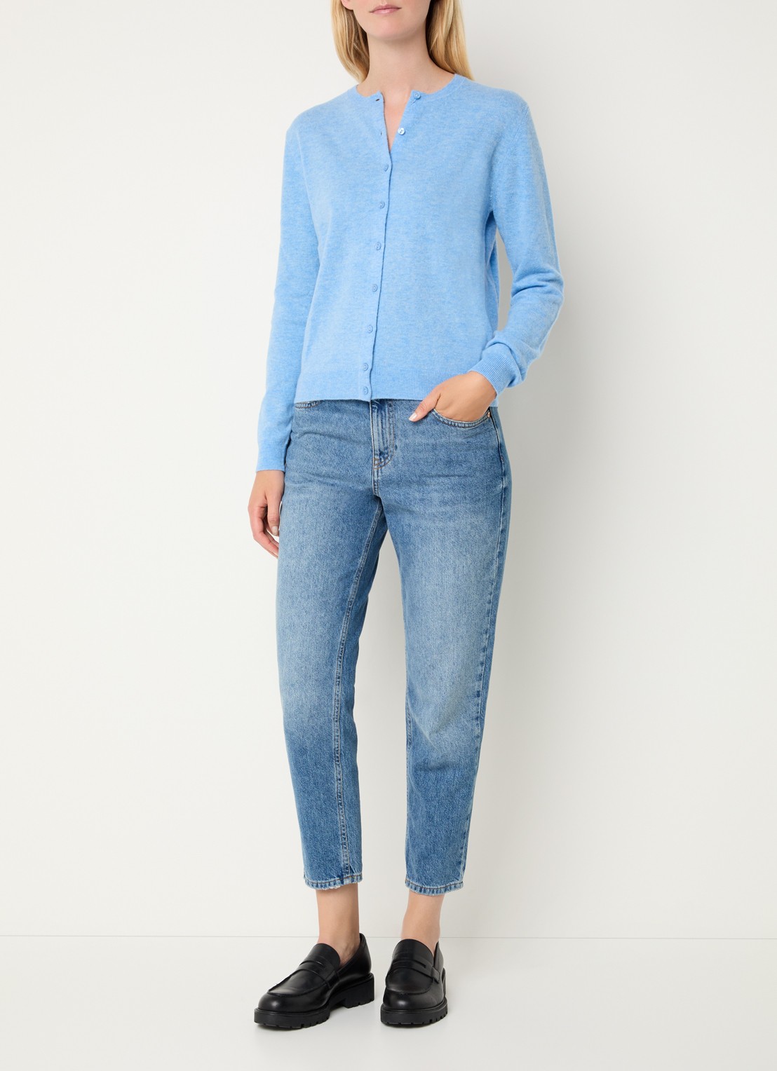 Benetton Fijngebreid vest van scheerwol met ronde hals - voorkant 4 lichtblauwmelee-5d4 / lichtblauw