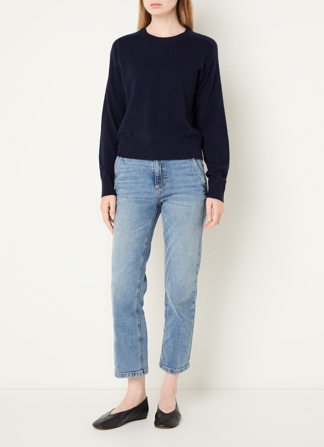 Benetton Fijngebreide pullover in kasjmierblend met ronde hals - voorkant 4 donkerblauw