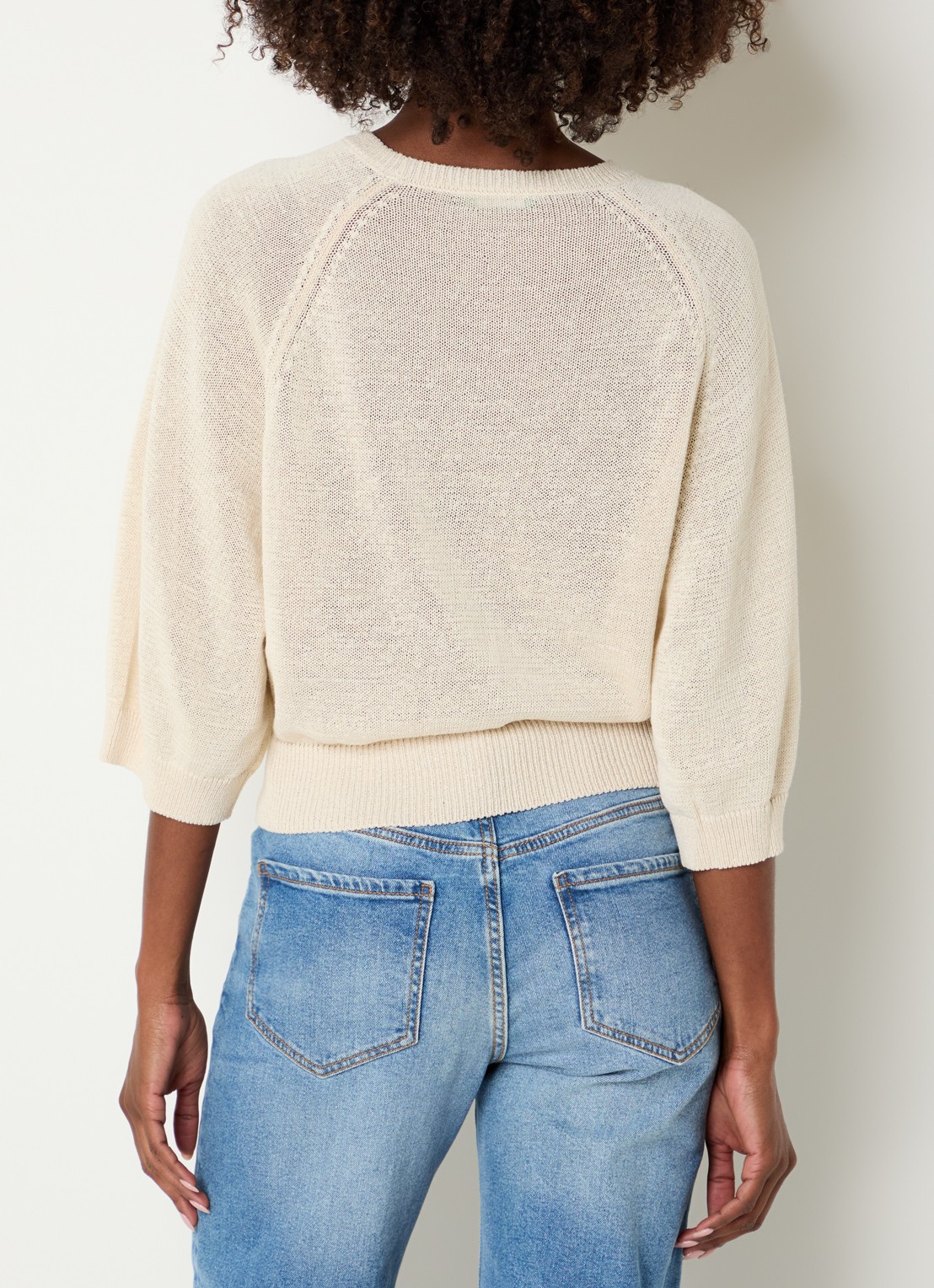 Benetton Fijngebreide pullover in linnenblend met ronde hals - achterkant 4 creme