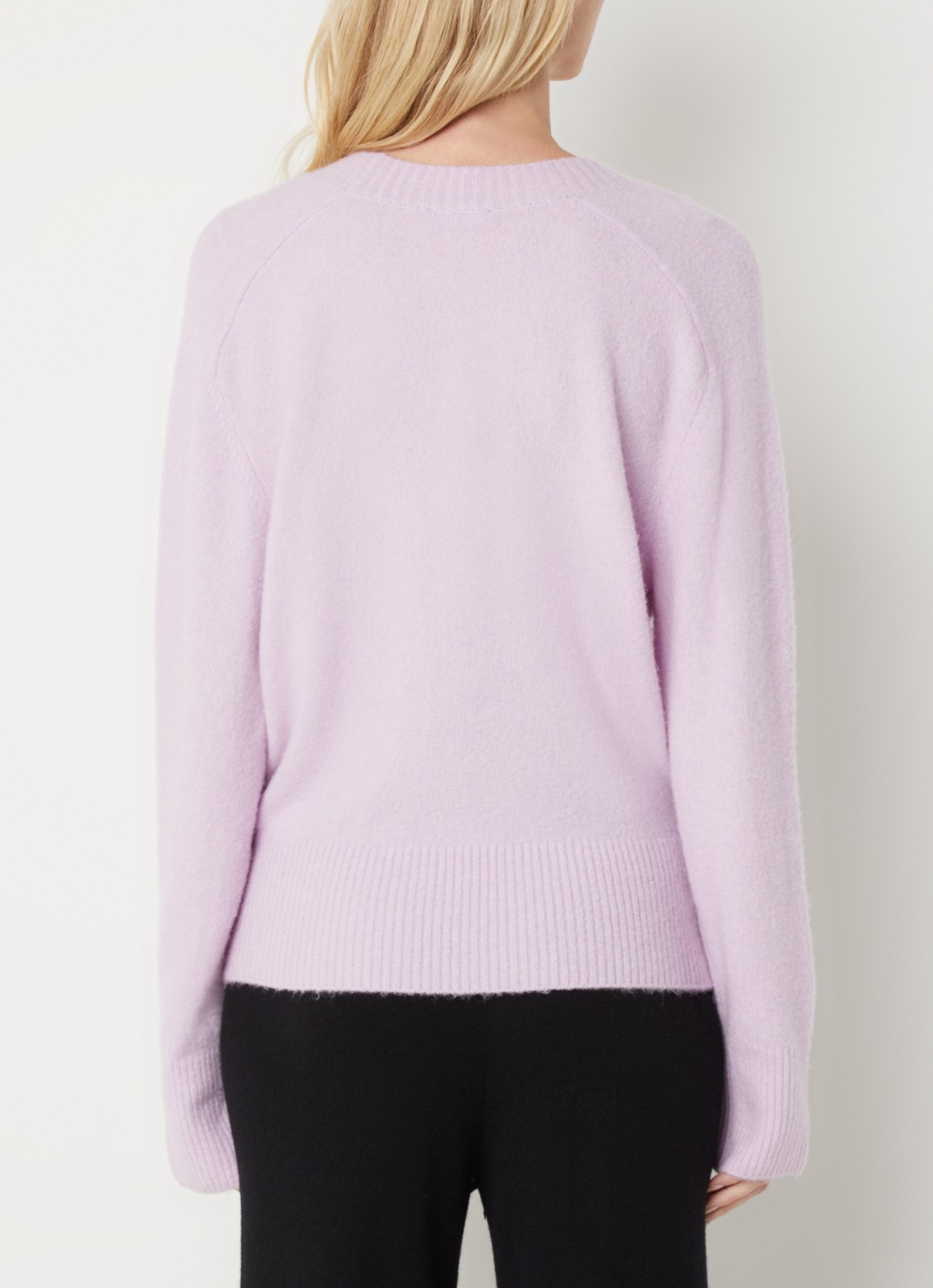Benetton Fijngebreide pullover in wolblend met V-hals - achterkant lichtroze