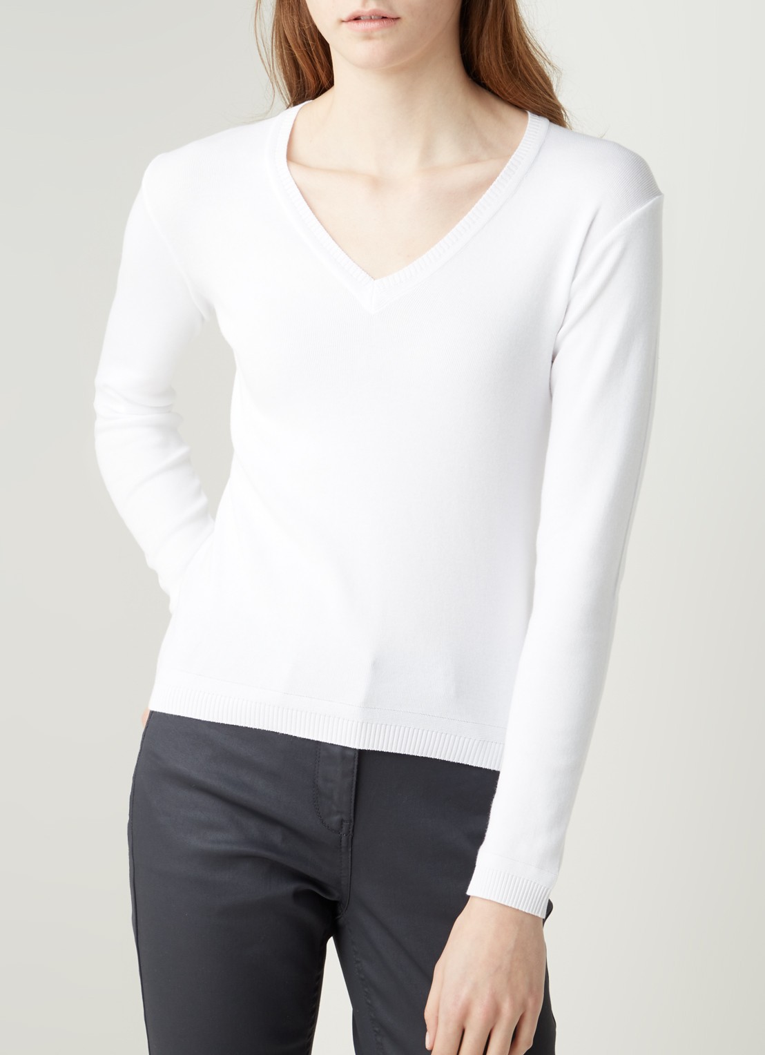Benetton Fijngebreide pullover met V-hals - detail 7 gebroken wit
