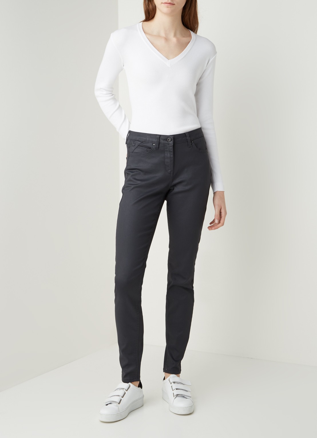Benetton Fijngebreide pullover met V-hals - voorkant 5 gebroken wit