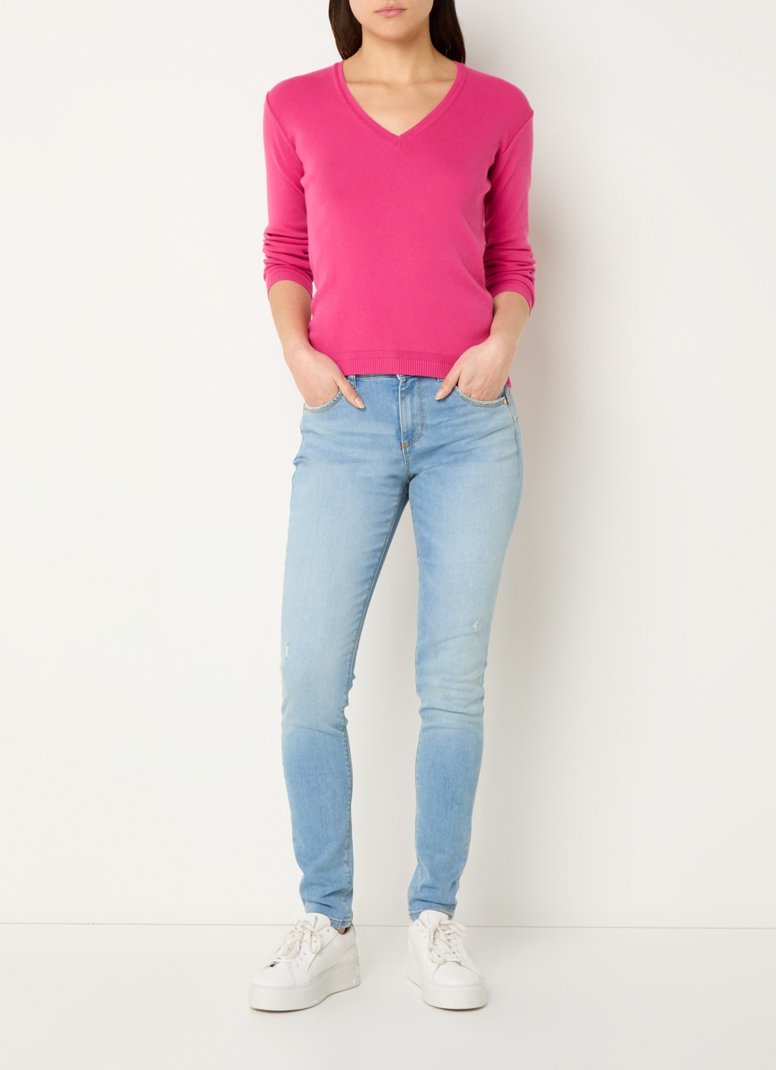 Benetton Fijngebreide pullover met V-hals - voorkant 4 fuchsia