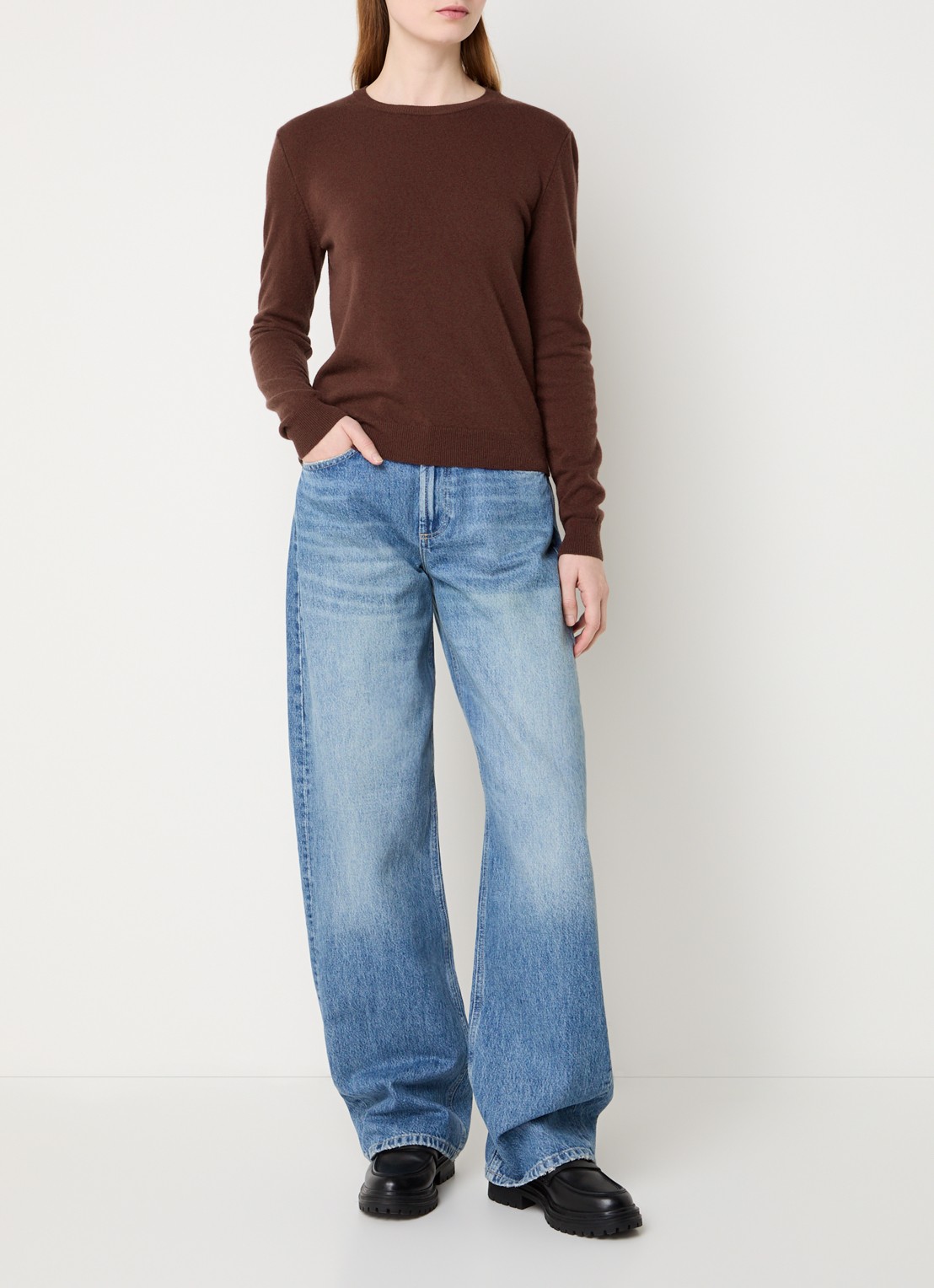 Benetton Fijngebreide pullover van merino wol - voorkant 2 kastanjebruin