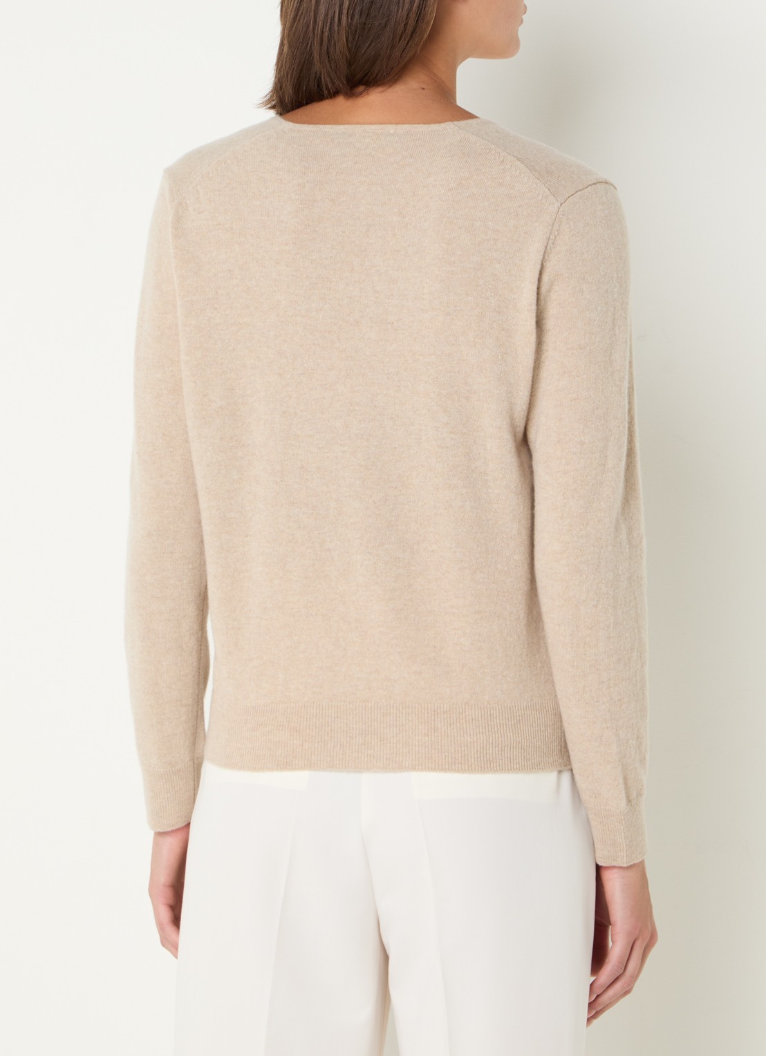 Benetton Fijngebreide pullover van scheerwol met V-hals - achterkant 4 beige