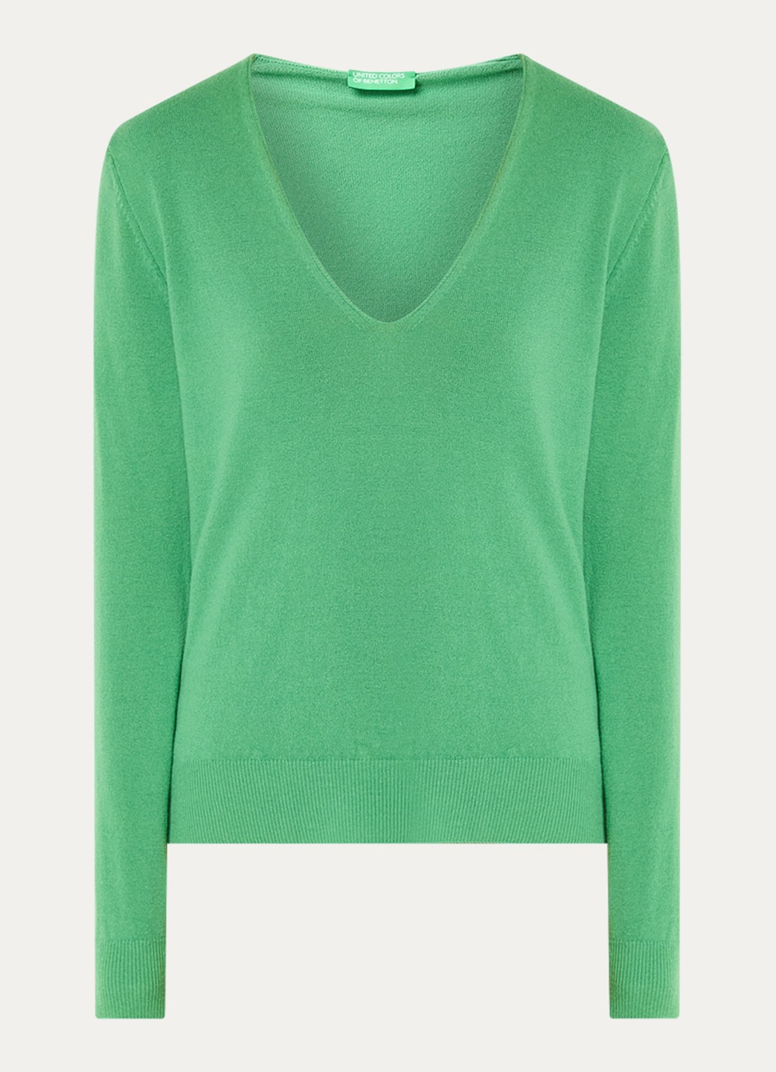 Benetton Fijngebreide pullover van scheerwol met V-hals - voorkant groen