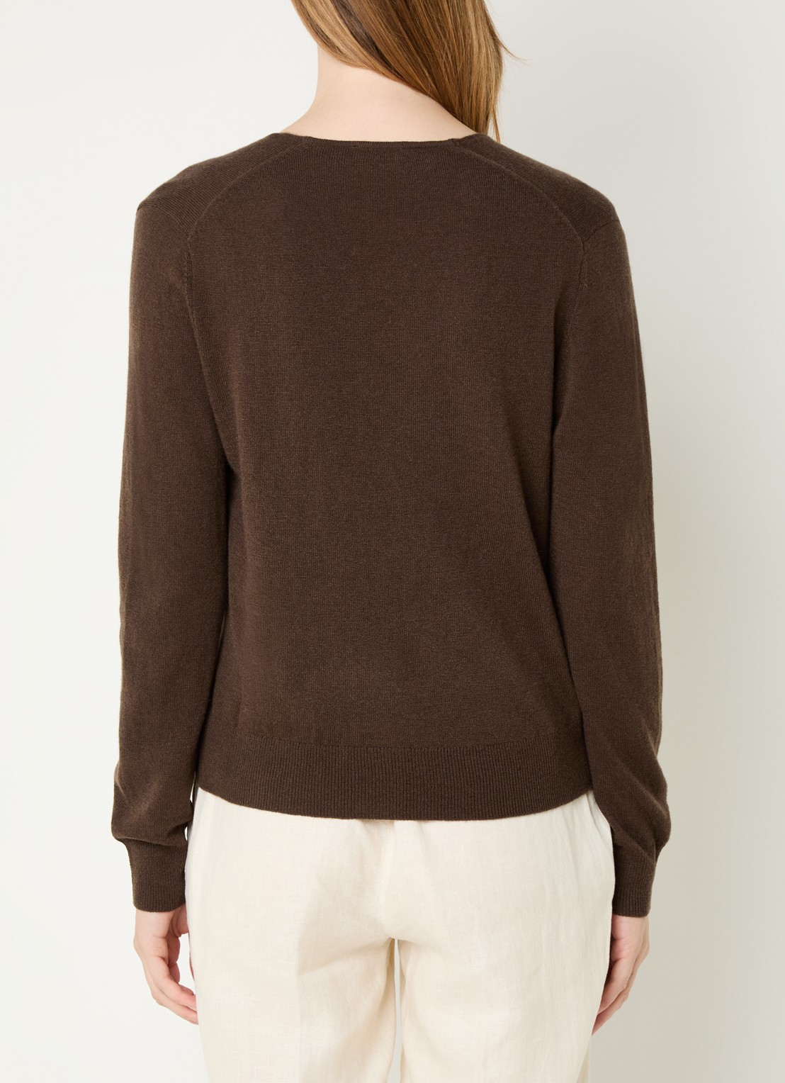Benetton Fijngebreide pullover van scheerwol met V-hals - achterkant 4 bruin