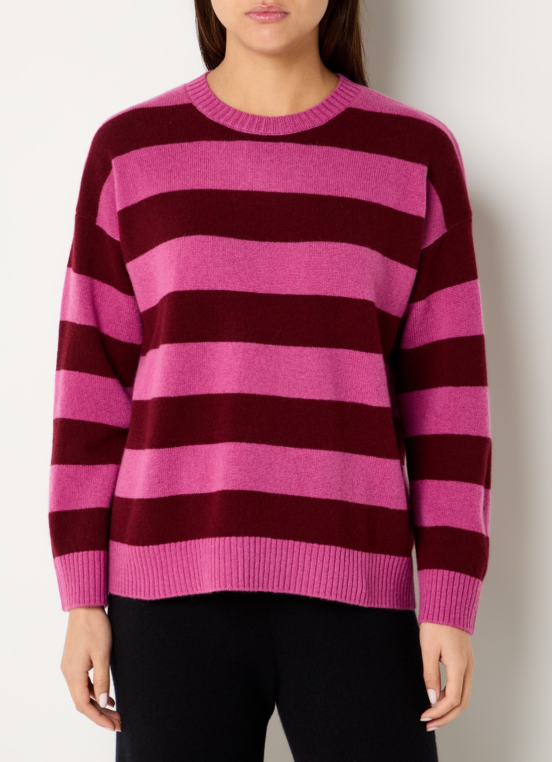 Benetton Fijngebreide trui van wol met ronde hals - detail roze