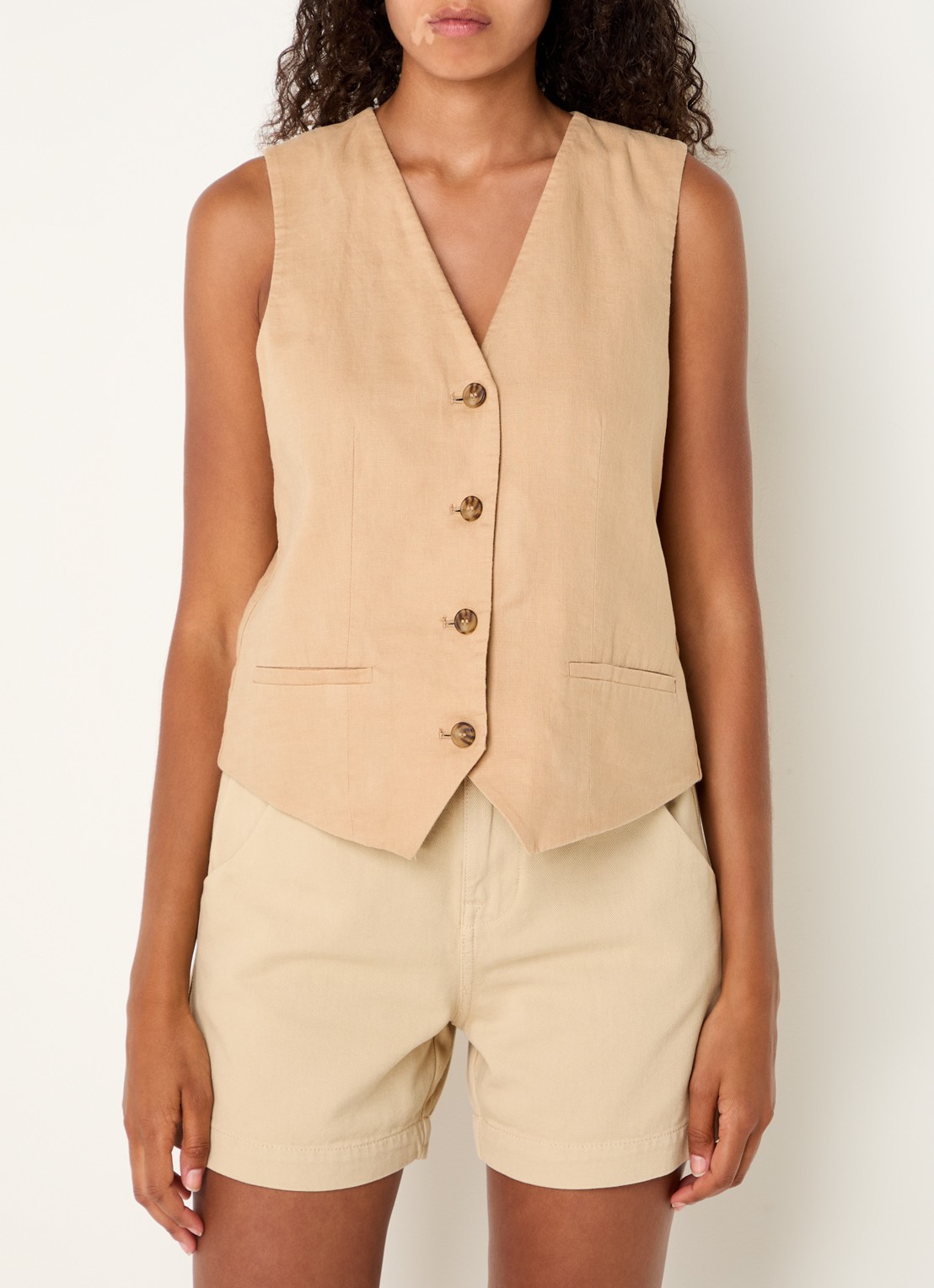 Benetton Gilet van linnen - detail camel