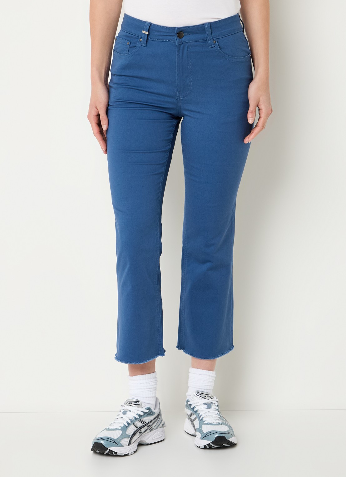 Benetton High waist cropped bootcut jeans met gekleurde wassing - detail staalblauw