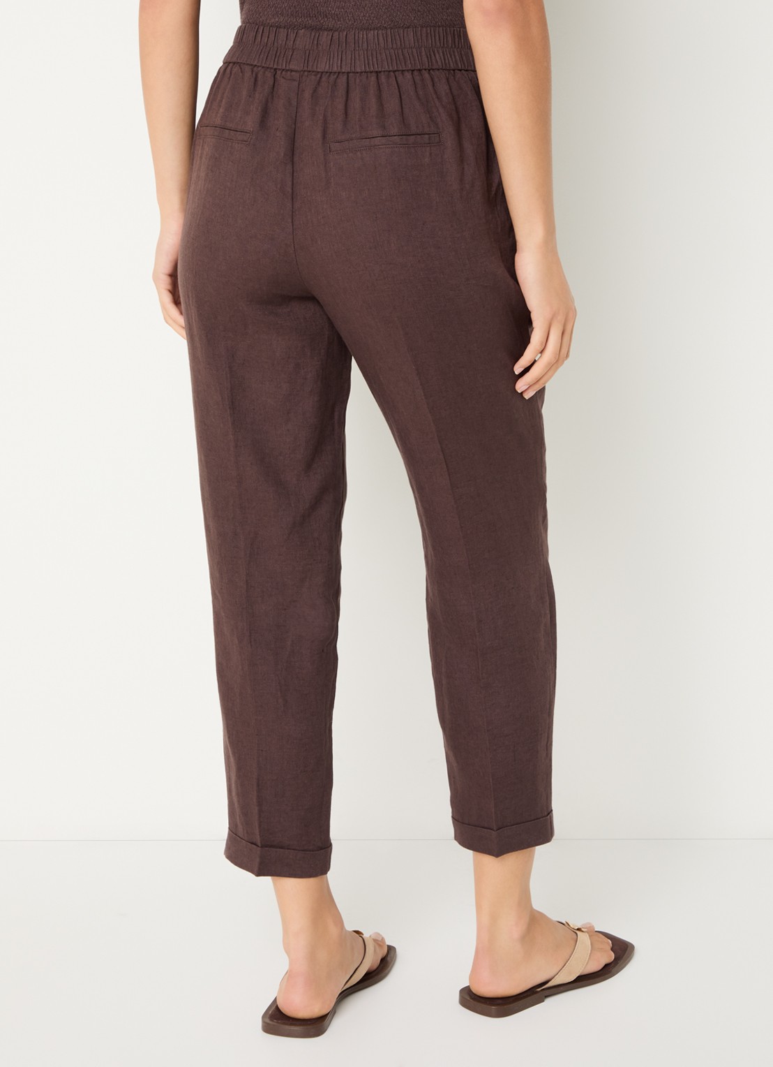Benetton High waist cropped tapered fit pantalon van linnen - achterkant bruin