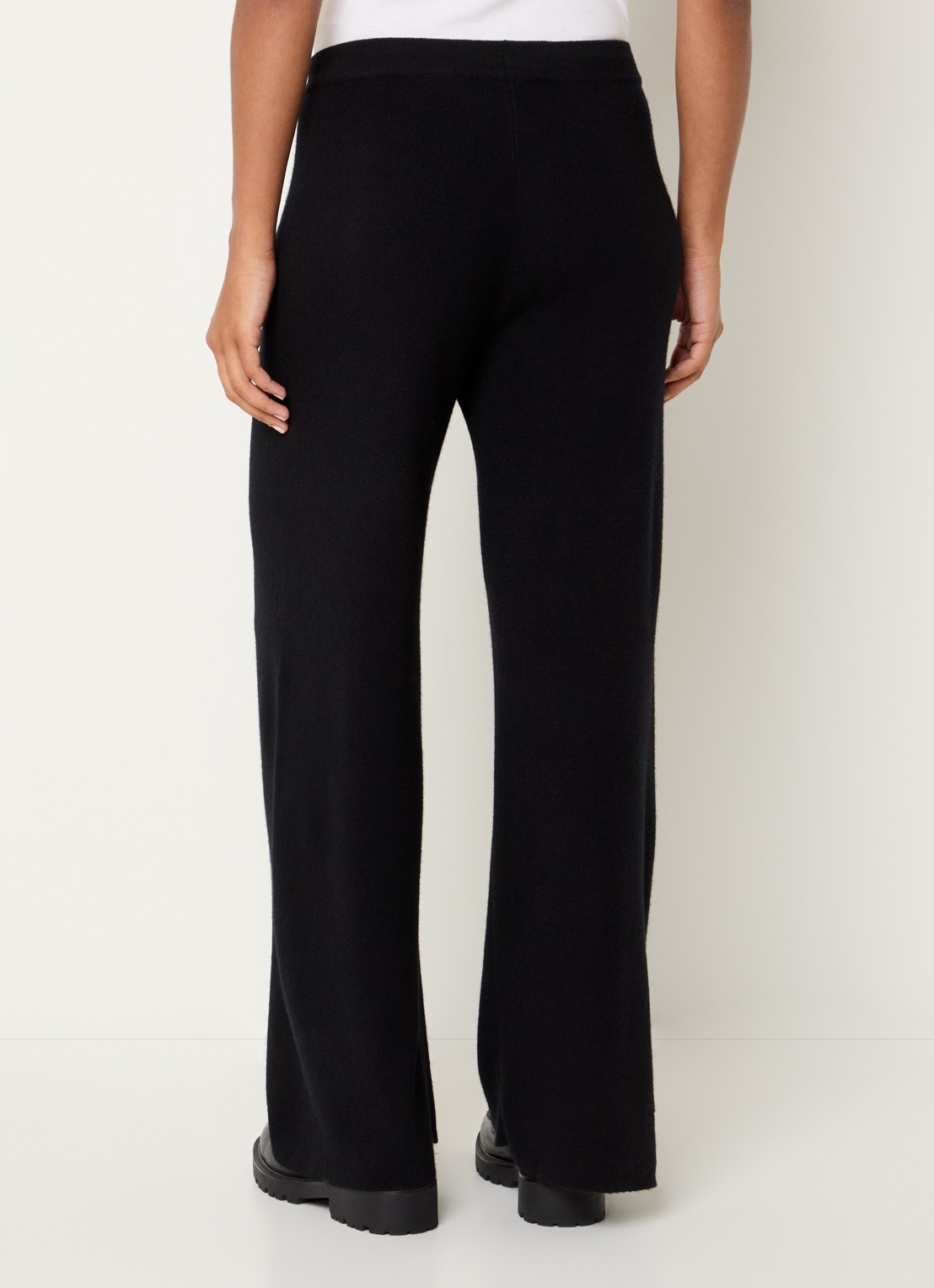 Benetton High waist straight fit broek in kasjmier wolblend - achterkant 4 zwart