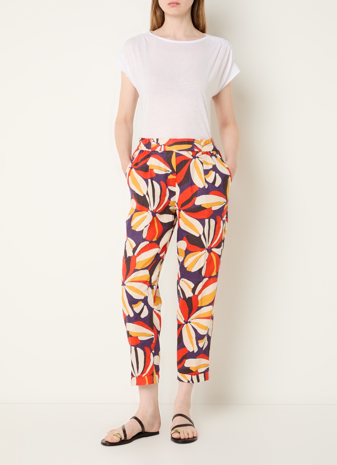 Benetton High waist tapered fit joggingbroek van linnen met print - voorkant 2 oranje