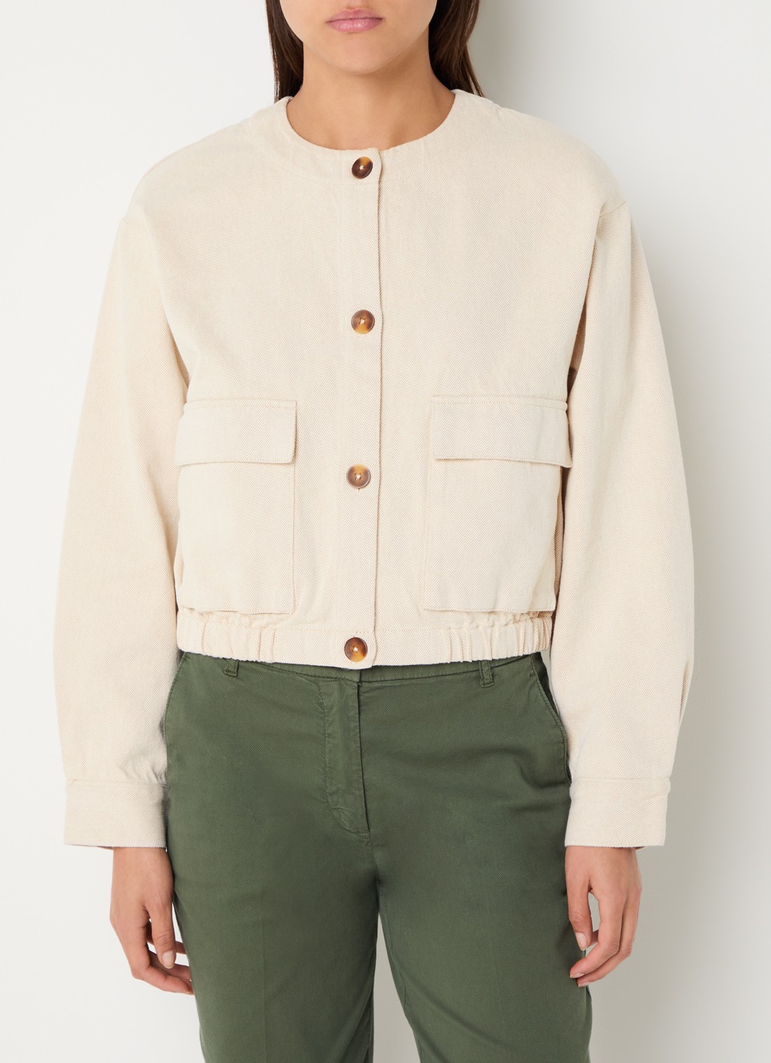 Benetton Jack met klepzakken - detail 3 creme