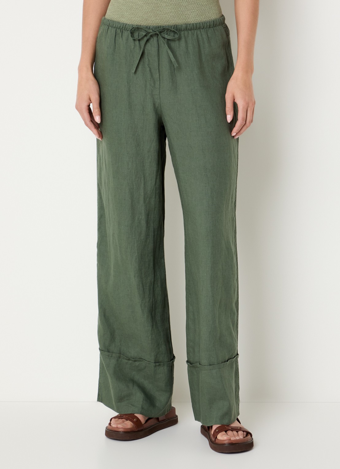 Benetton Low waist broek van linnen met steekzakken - detail 3 bronsgroen