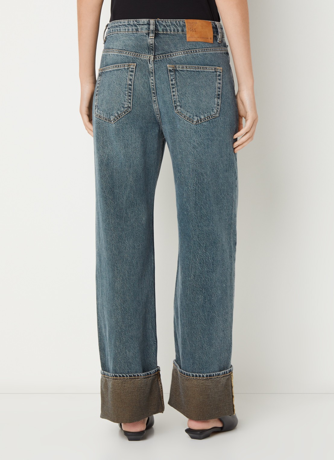 Benetton Mid waist straight fit jeans met medium wassing - achterkant 5 indigo