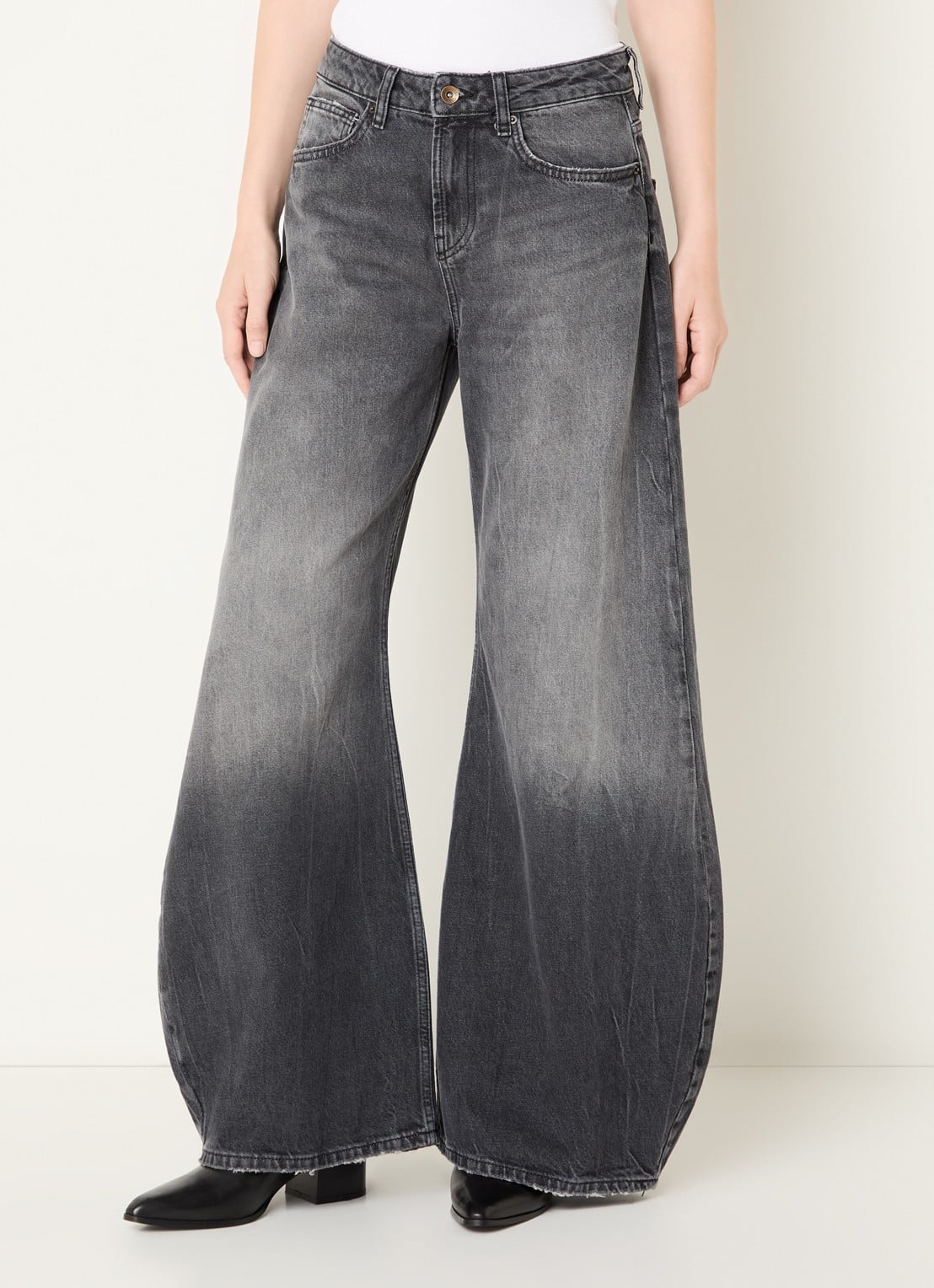 Benetton Mid waist wide fit jeans met steekzakken - detail grijs