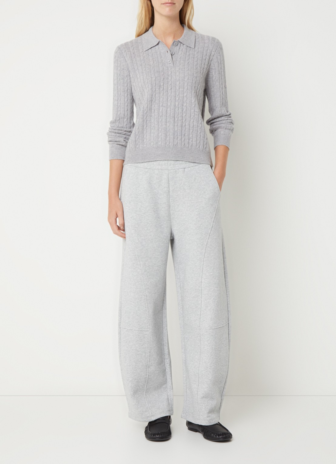 Benetton Mid waist wide fit joggingbroek met steekzakken - voorkant 4 lichtgrijs