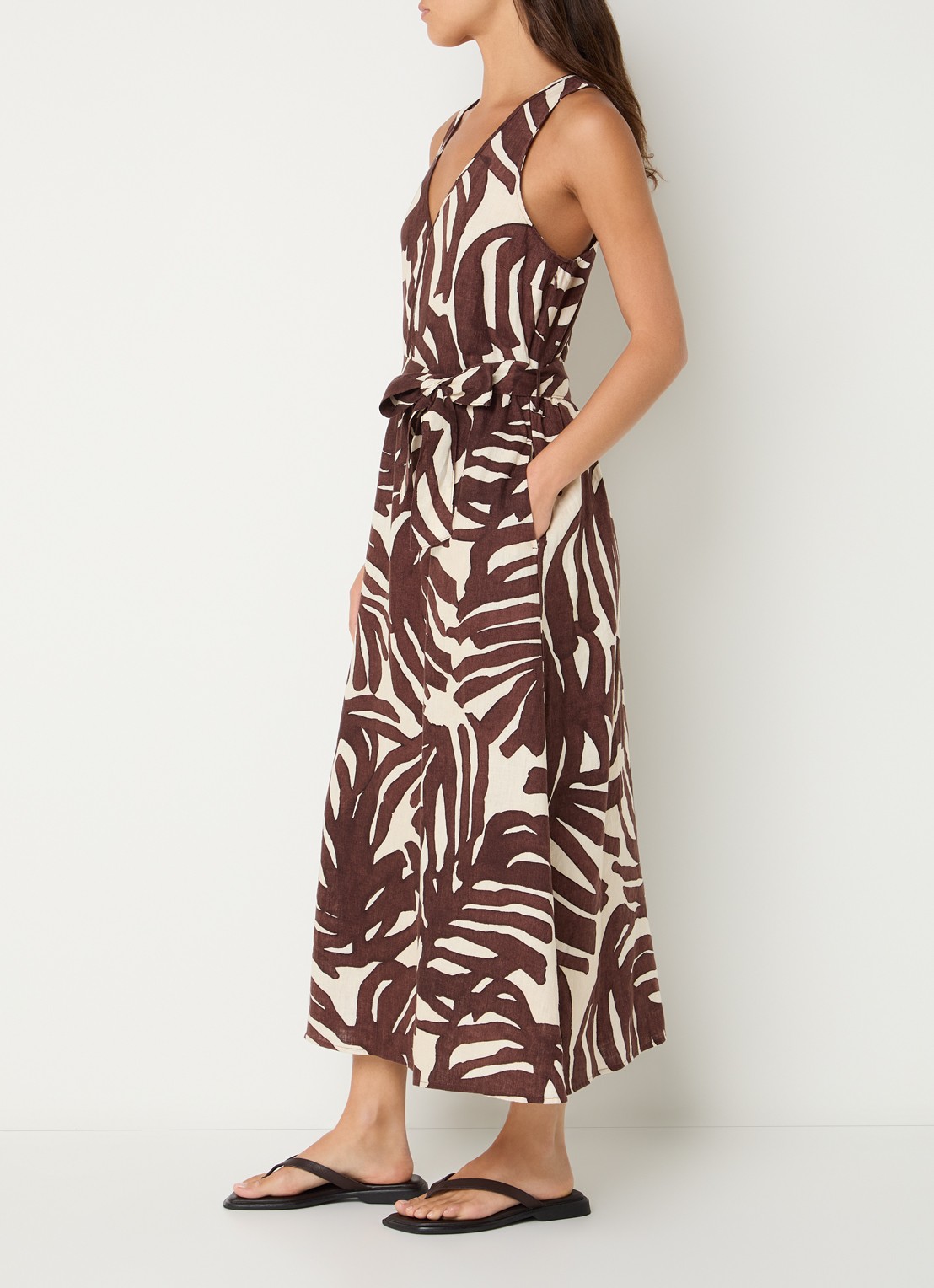 Benetton Midi jurk met strikceintuur en print - voorkant 4 bruin