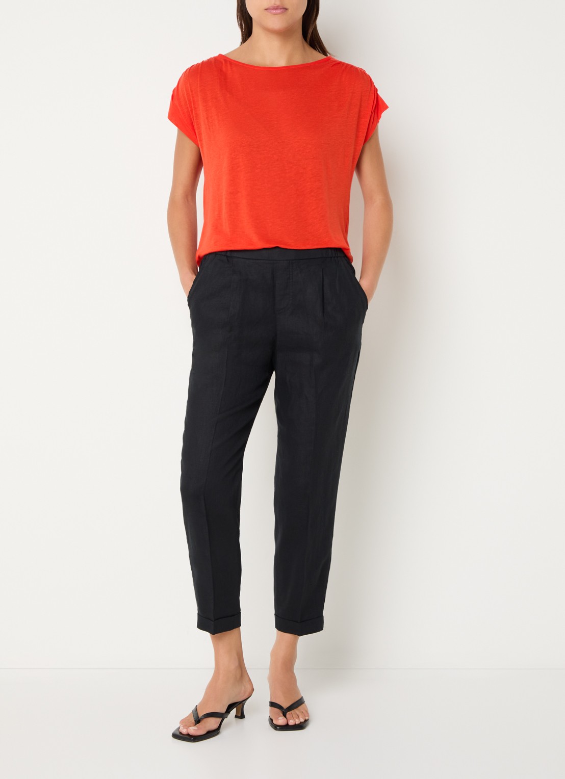 Benetton Semi-transparant T-shirt met ruches - voorkant 3 oranjerood