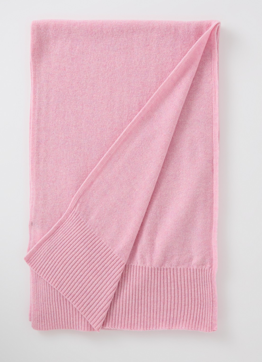 Benetton Sjaal van scheerwol 190 x 30 cm - voorkant 3 lichtroze
