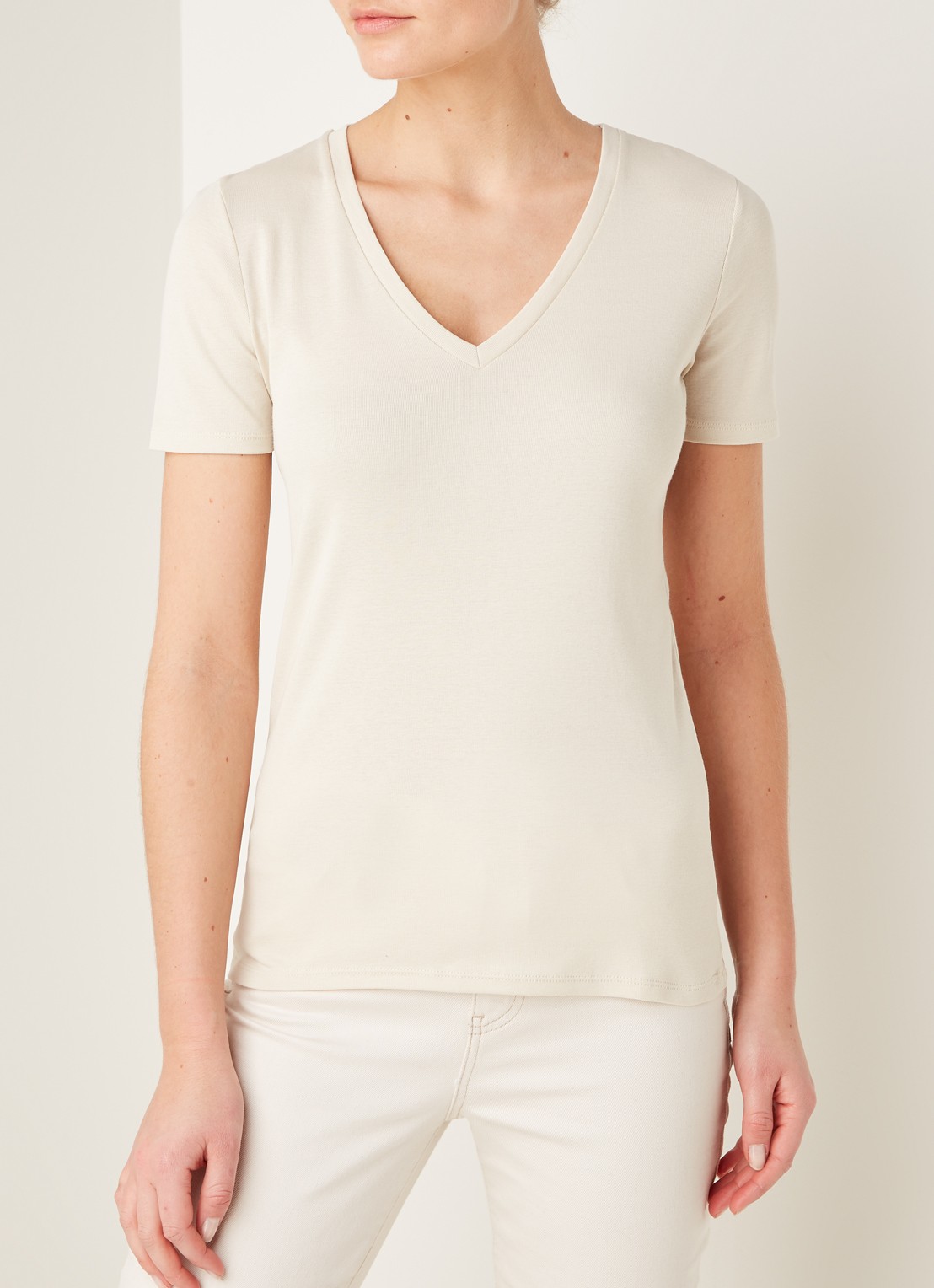 Benetton T-shirt van katoen met V-hals - detail 4 creme