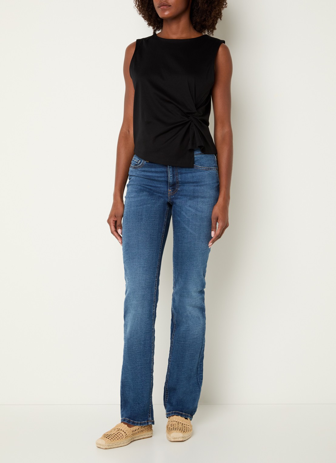 Benetton Top met knoopdetail  - voorkant 2 zwart
