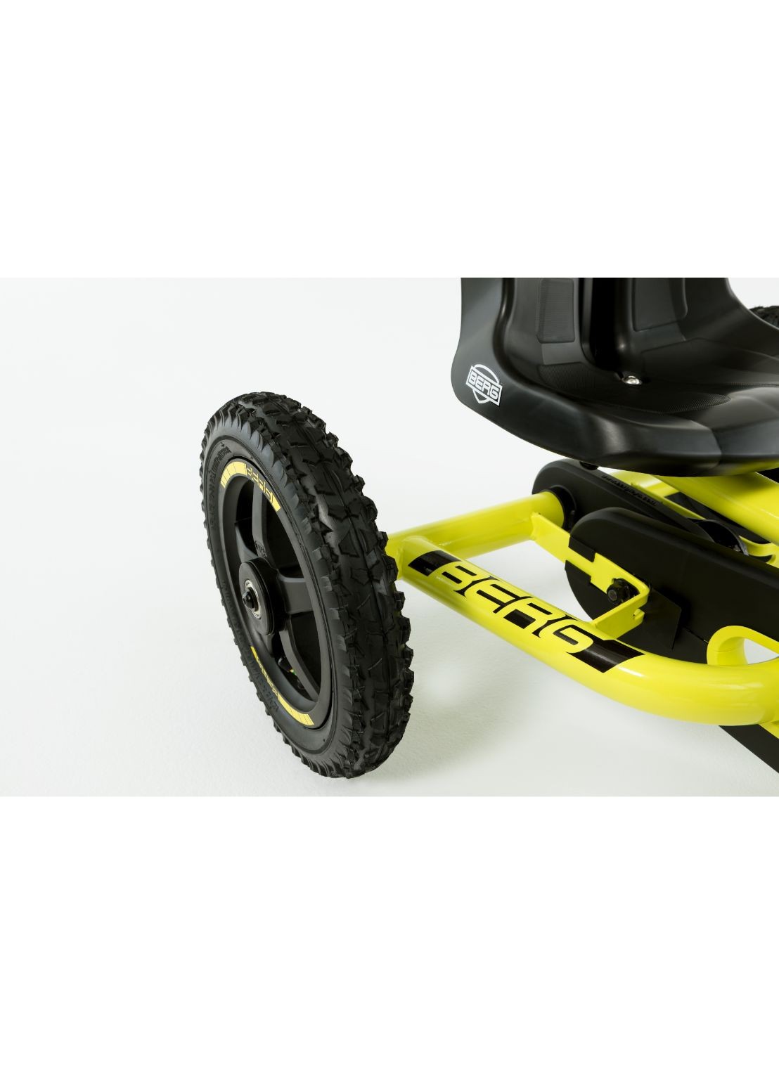 Berg Toys Buddy Cross skelter - detail 2 geel