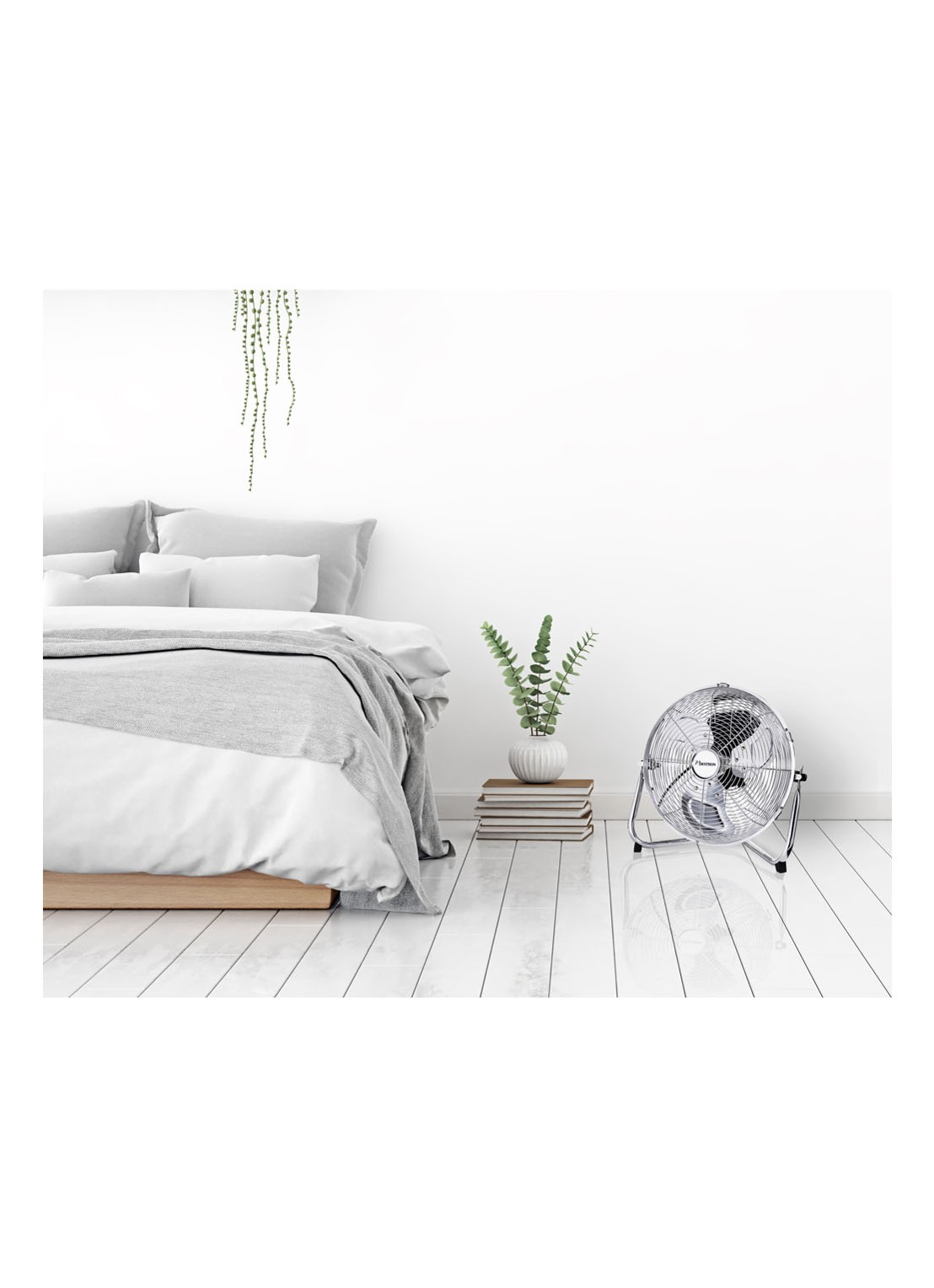 Bestron Vloerventilator, 39 cm hoog - voorkant 7 zilver