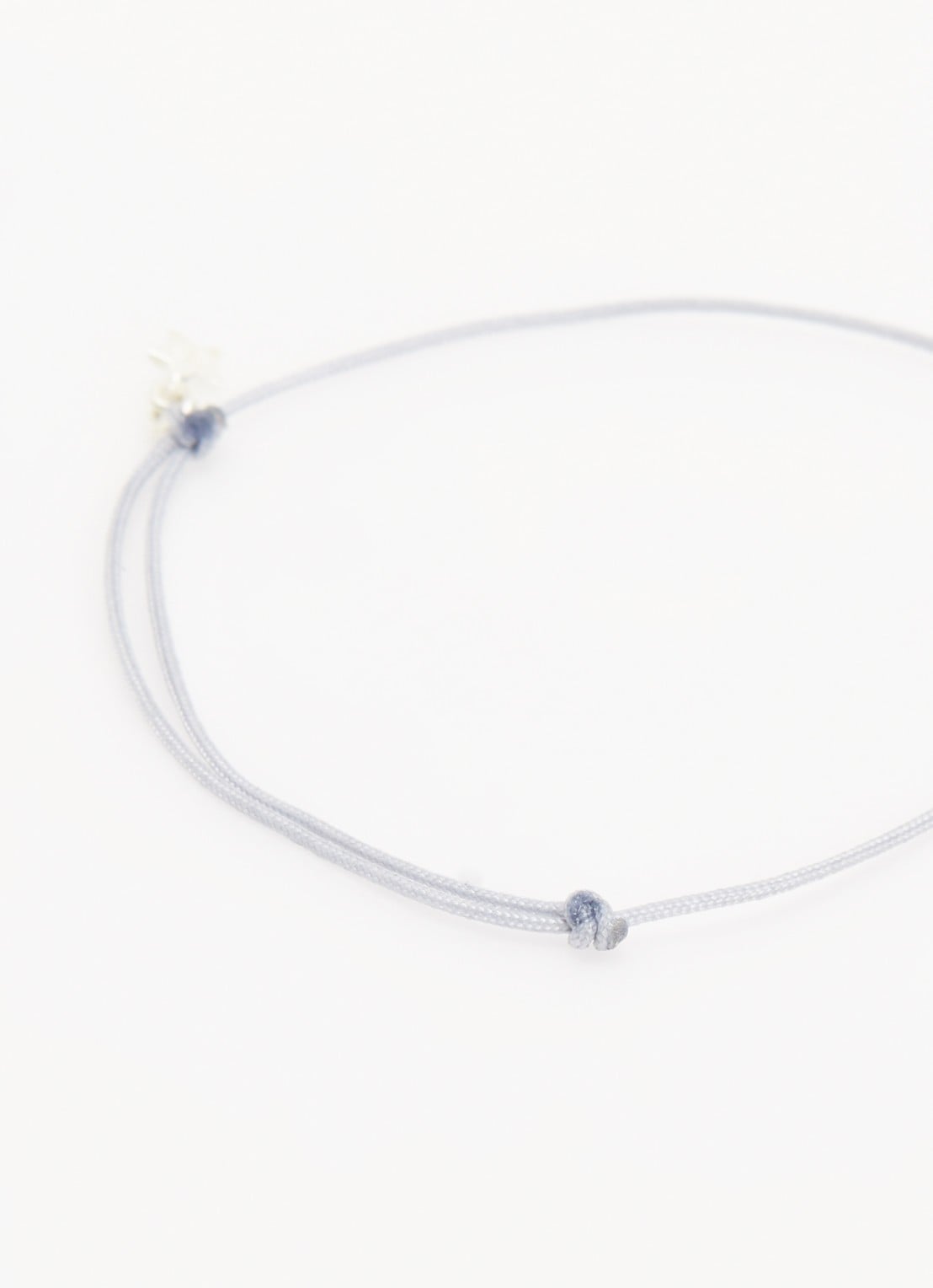 Bibi Camille Mini Smile Rope armband met bedel - detail blauwgrijs
