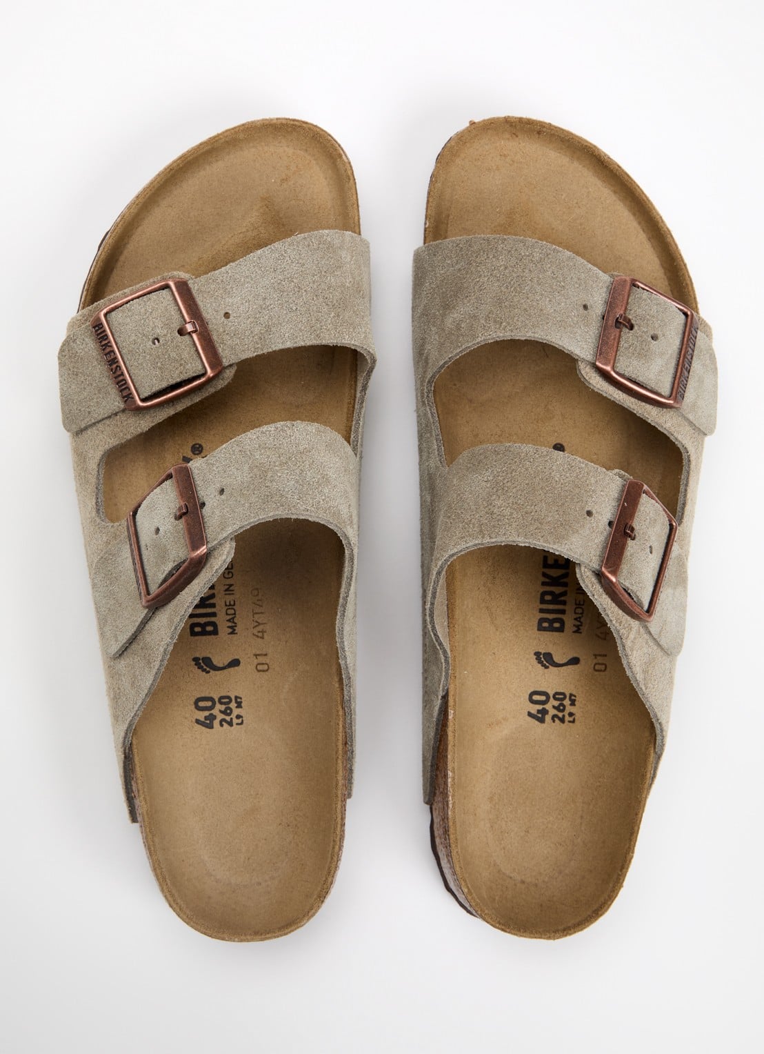 Birkenstock Arizona slipper van suède - detail 3 donkerbeige