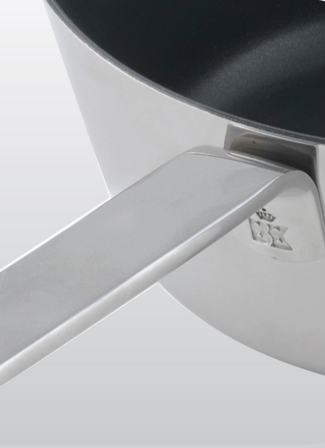 BK Conical Deluxe pannenset 4-delig - detail 5 zilver