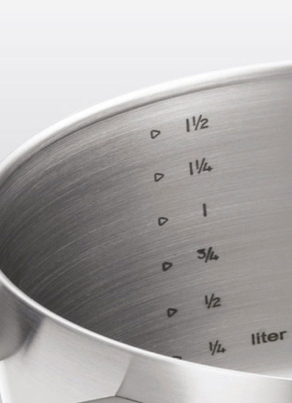 BK Conical+ pannenset 5-delig - detail zilver