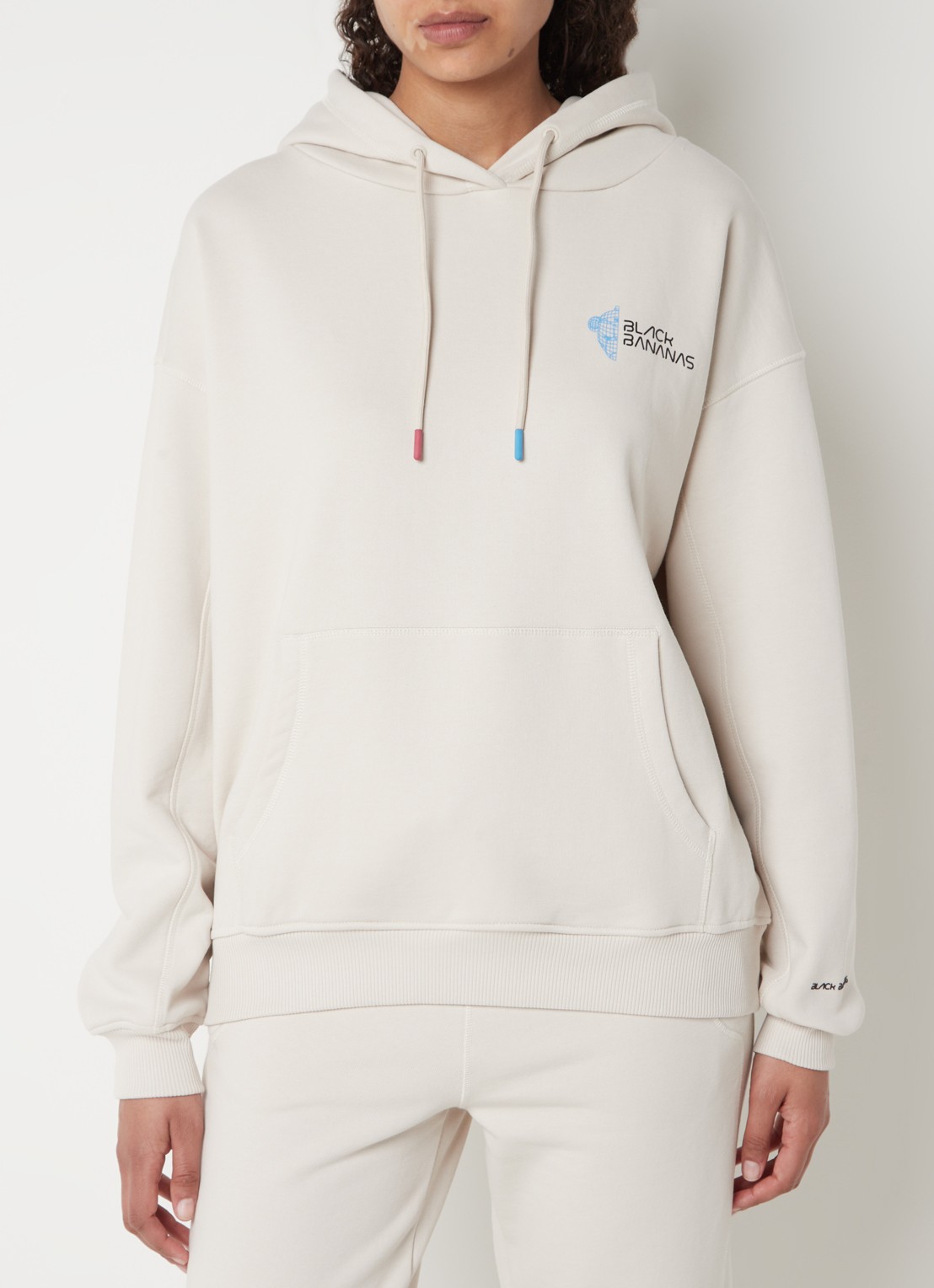 Black Bananas Eclipse hoodie met logo - detail zand