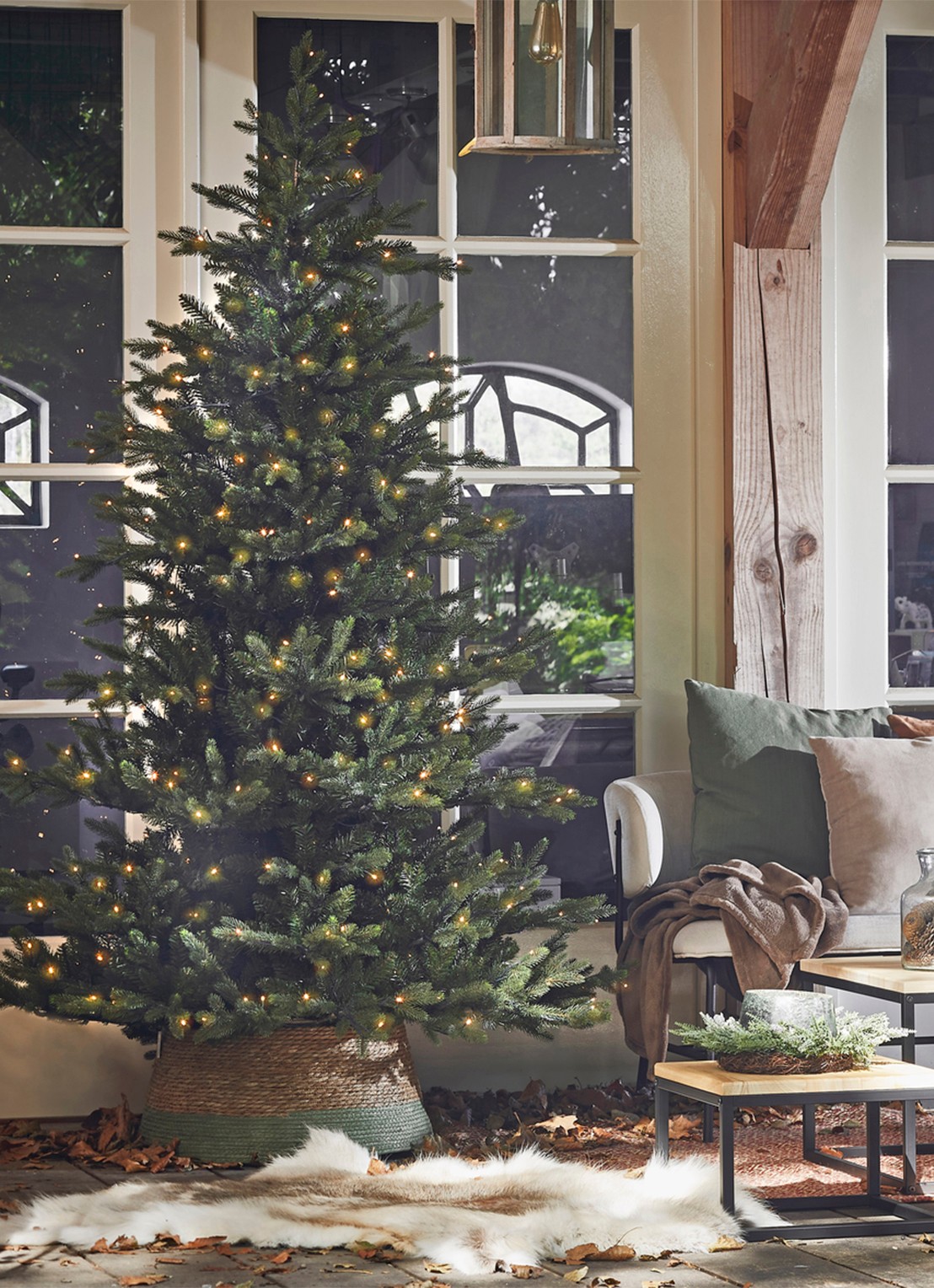Black box Macallan kunstkerstboom met LED verlichting 185 cm - voorkant 5 groen