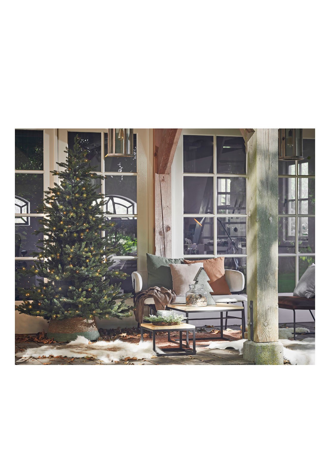 Black box Macallan kunstkerstboom met LED verlichting 215 cm - detail 2 groen