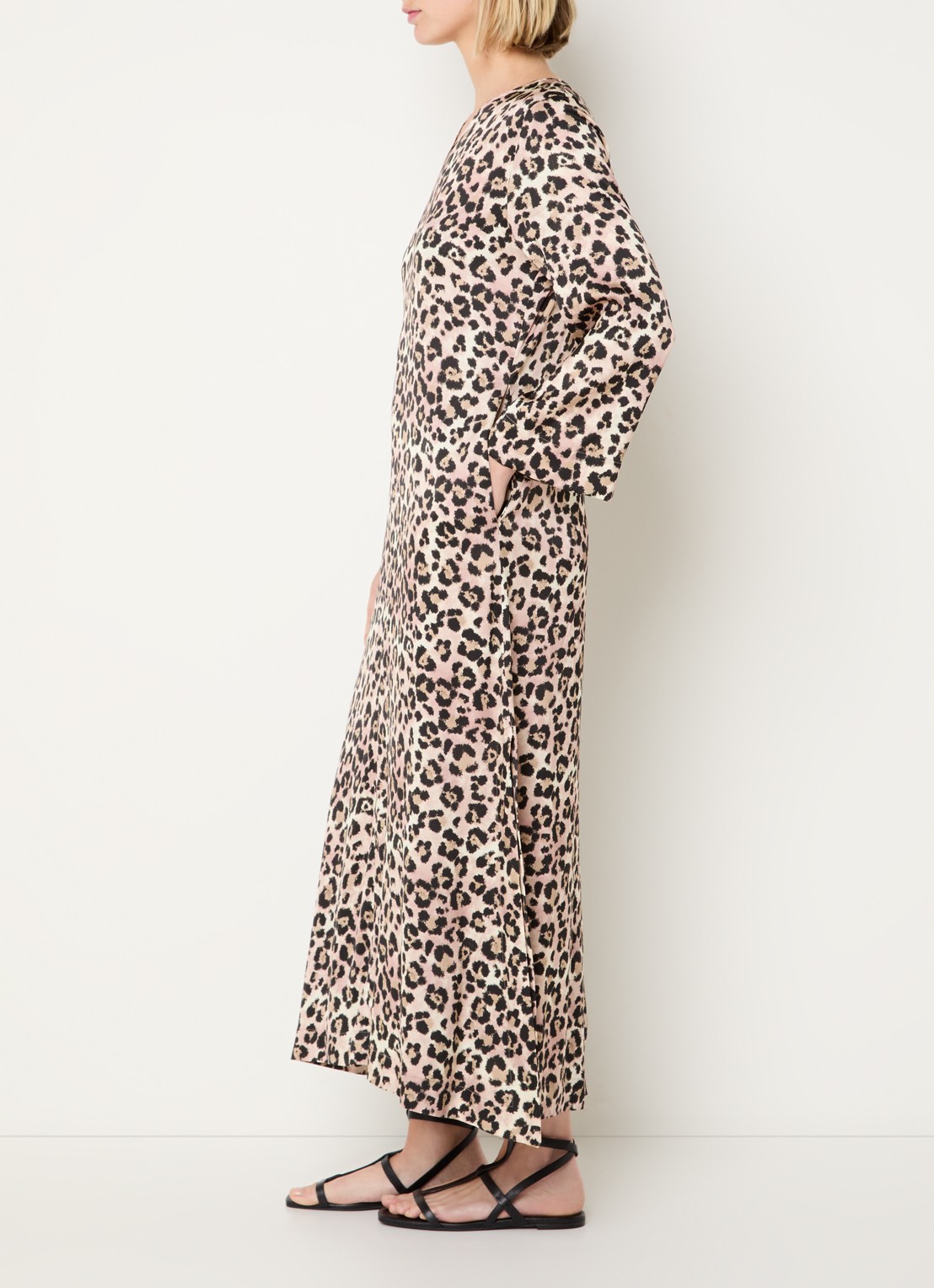 BLLMR Shira maxi jurk met panterprint - voorkant 4 lichtbruin