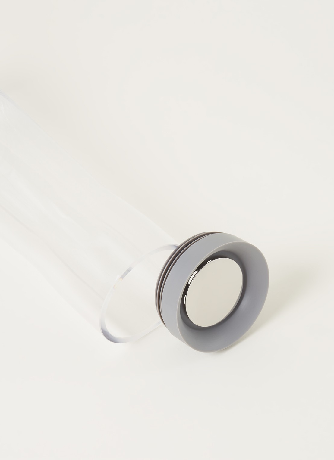 Blomus Splash waterkaraf 1 liter - detail lichtgrijs