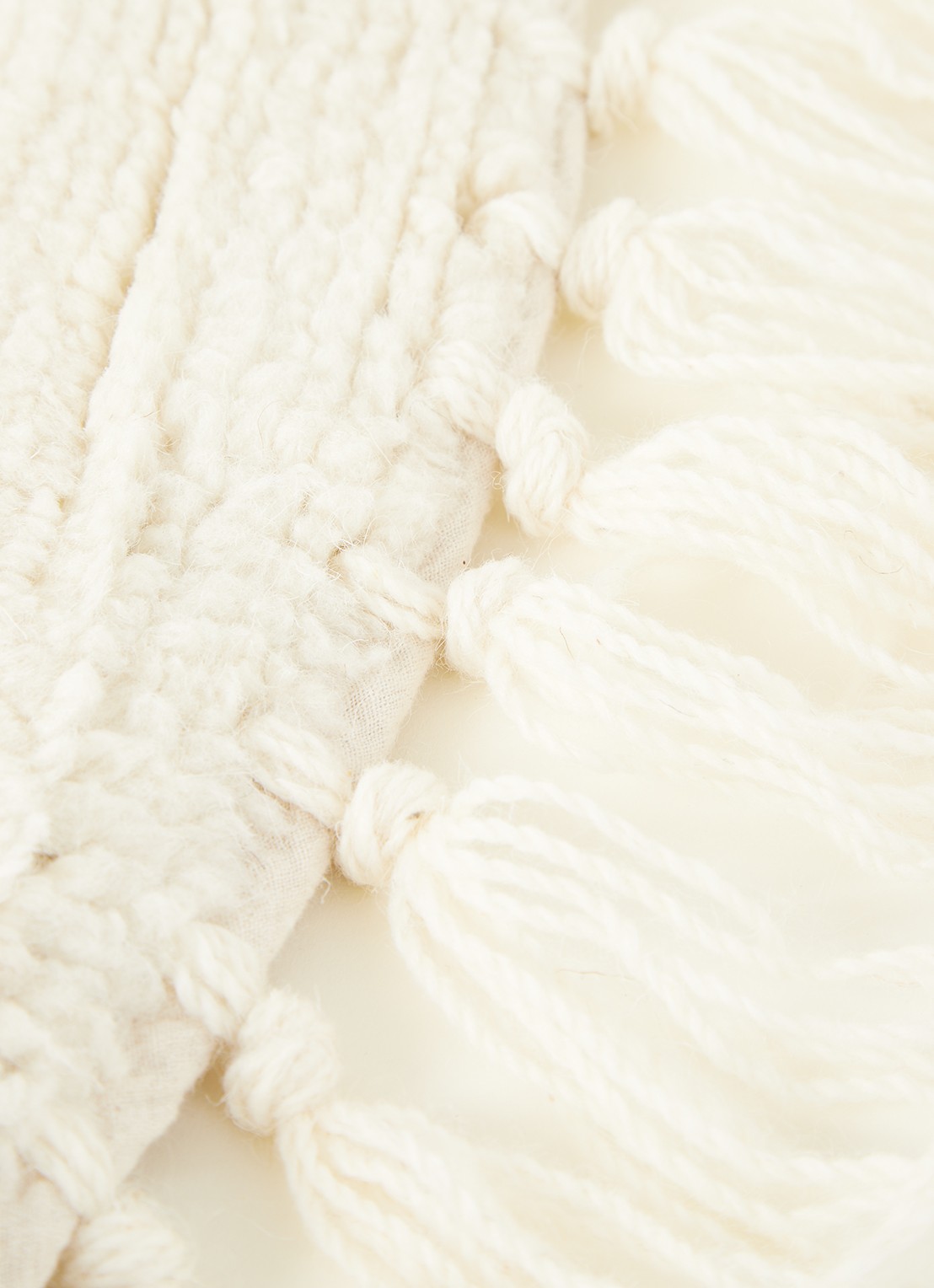 Bloomingville Lenea vloerkleed 110 cm  - detail gebroken wit
