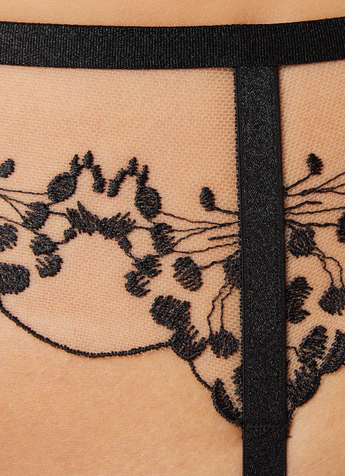 Bluebella Marisa jarretels met borduring - detail 5 zwart