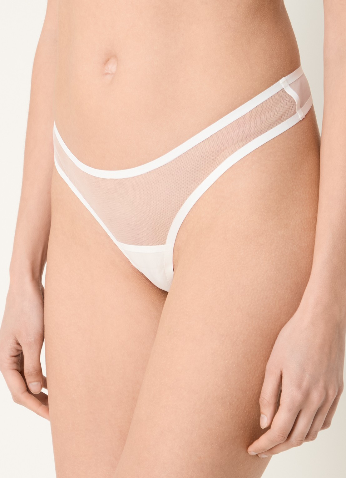 Bluebella Naomi string van mesh - detail wit