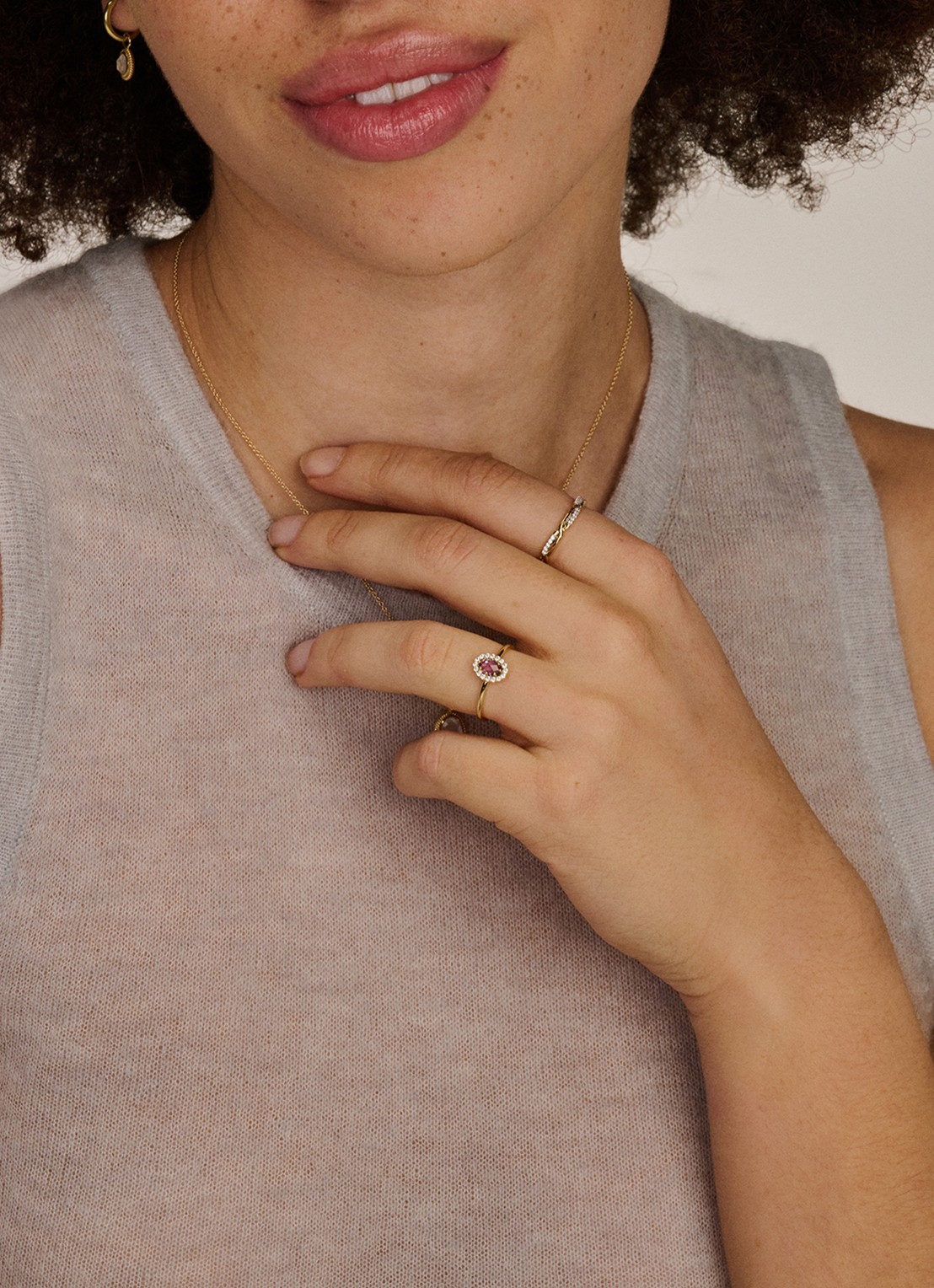 Blush Ring van 14 karaat geelgoud met amethist 1271YAM  - voorkant 2 goud