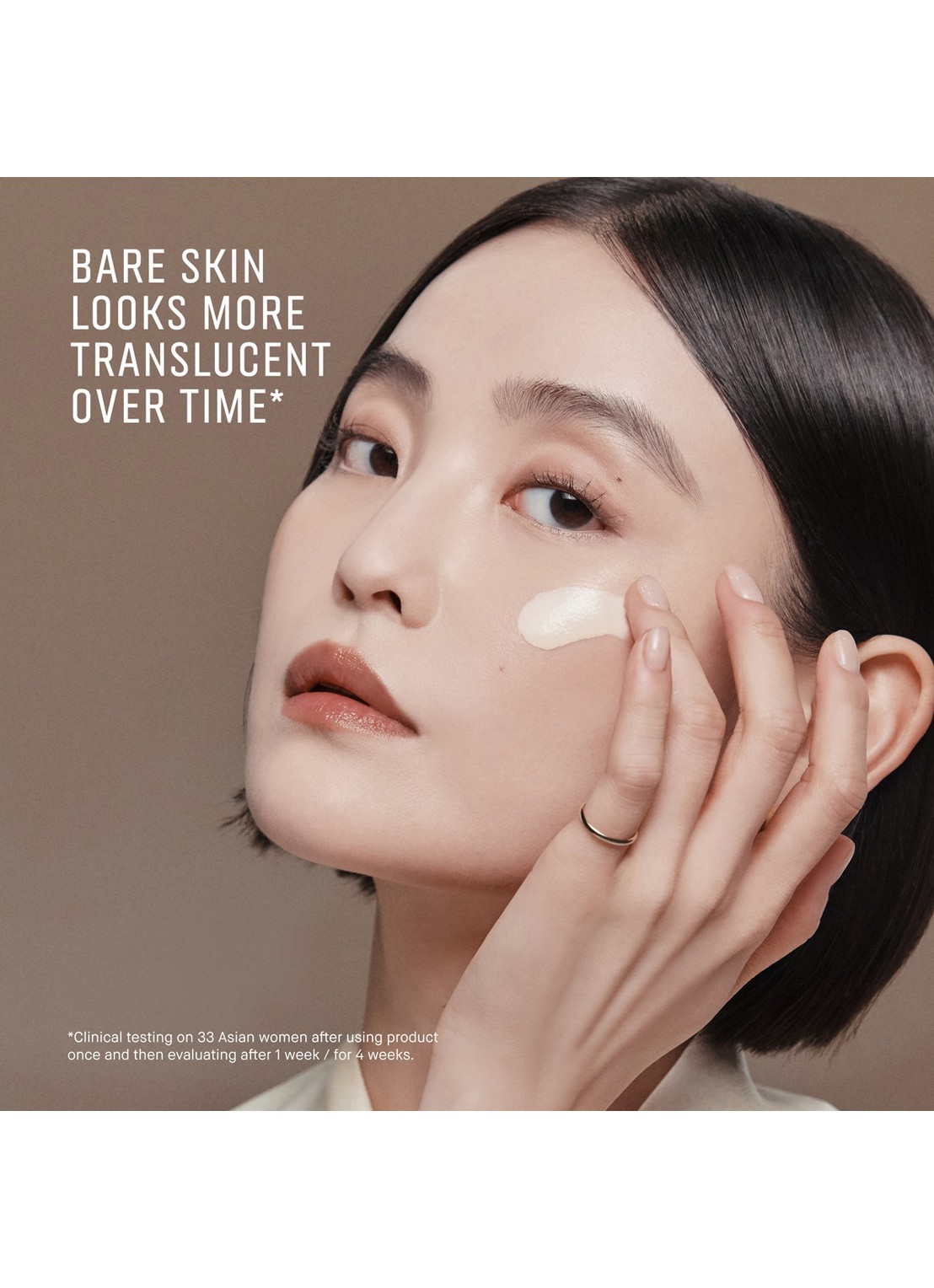 Bobbi Brown Serum Silk Foundation - detail 5 warm ivory