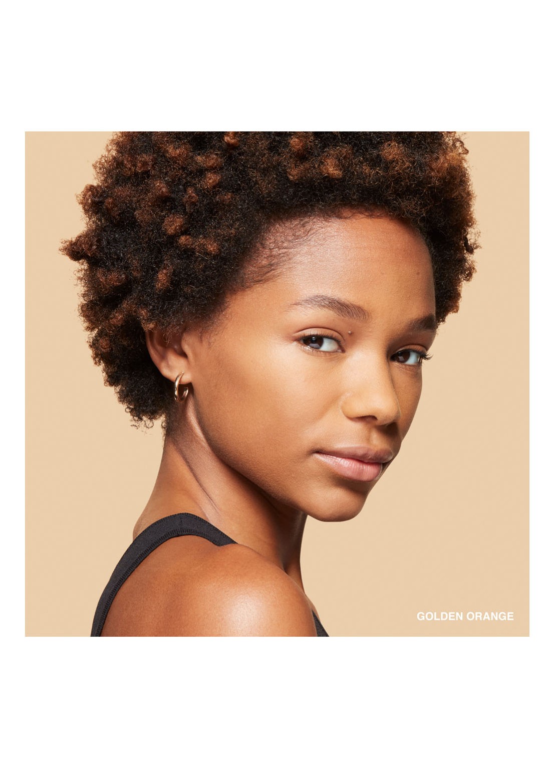 Bobbi Brown Sheer Finish Pressed Powder - poeder - detail 5 golden orange