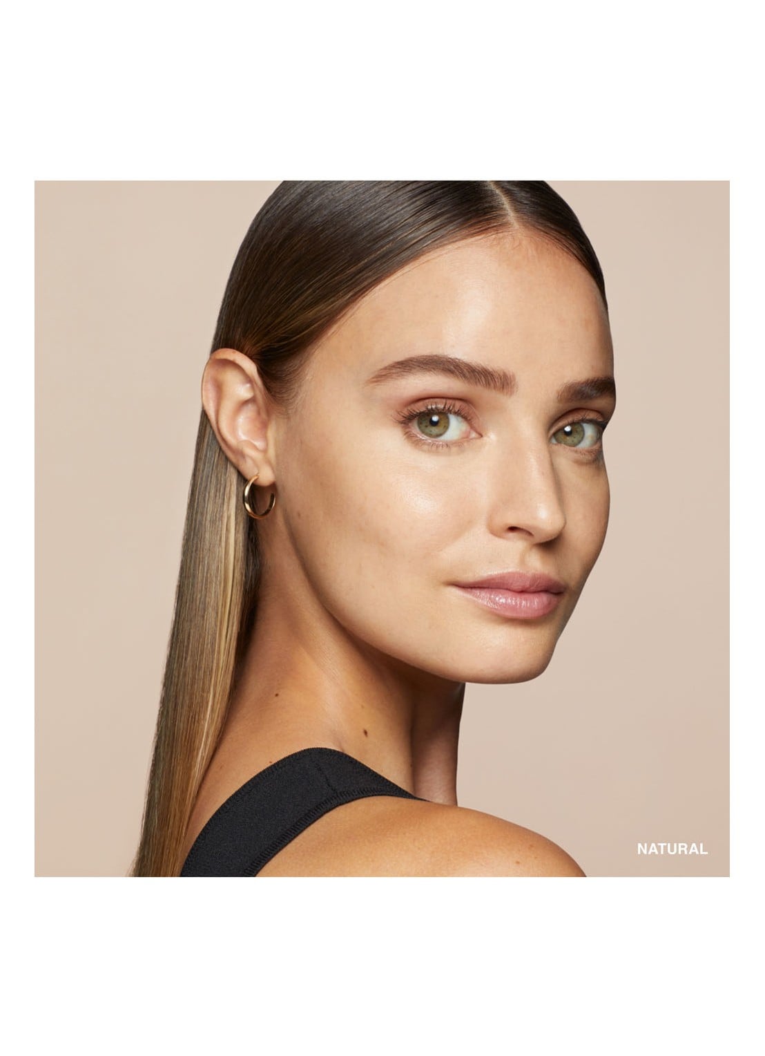 Bobbi Brown Skin Perfect Concealer Stick - detail 4 natural