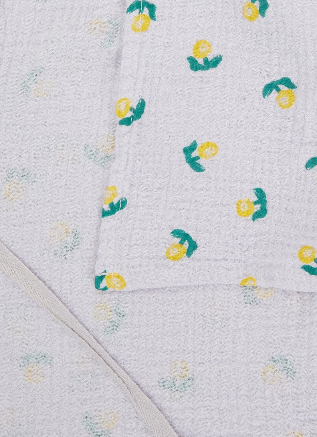 BOBO CHOSES Stamp Bloom hydrofiele doek van katoen met bloemenprint 70 x 90 cm - detail lichtpaars